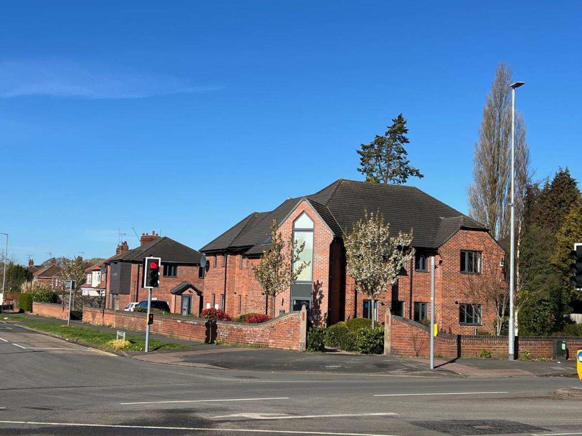 Cross Court, Stafford By Bell Apartments Eksteriør billede